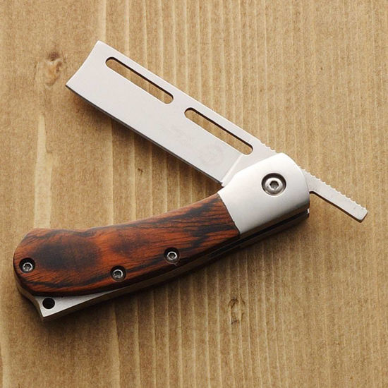Picture of Barbershop Short Razor with Wood Grip 