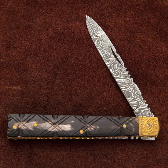 Damascus Doctor's Knife w/ Horn Scales