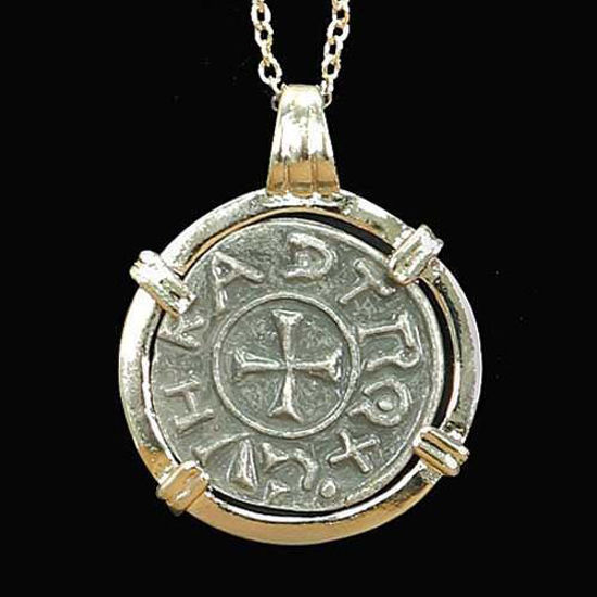 Crusader Coin Pendant MuseumReplicas com
