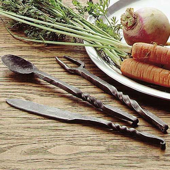 Picture of Iron Feasting Utensil Set