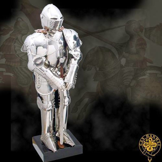 Picture of Knight in Shining Armour Statue