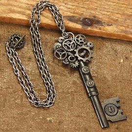 Picture of Large Key Steampunk Necklace