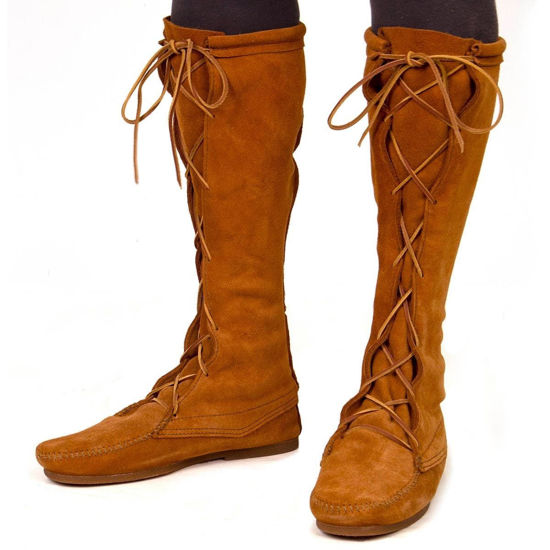 boots with fringes on them