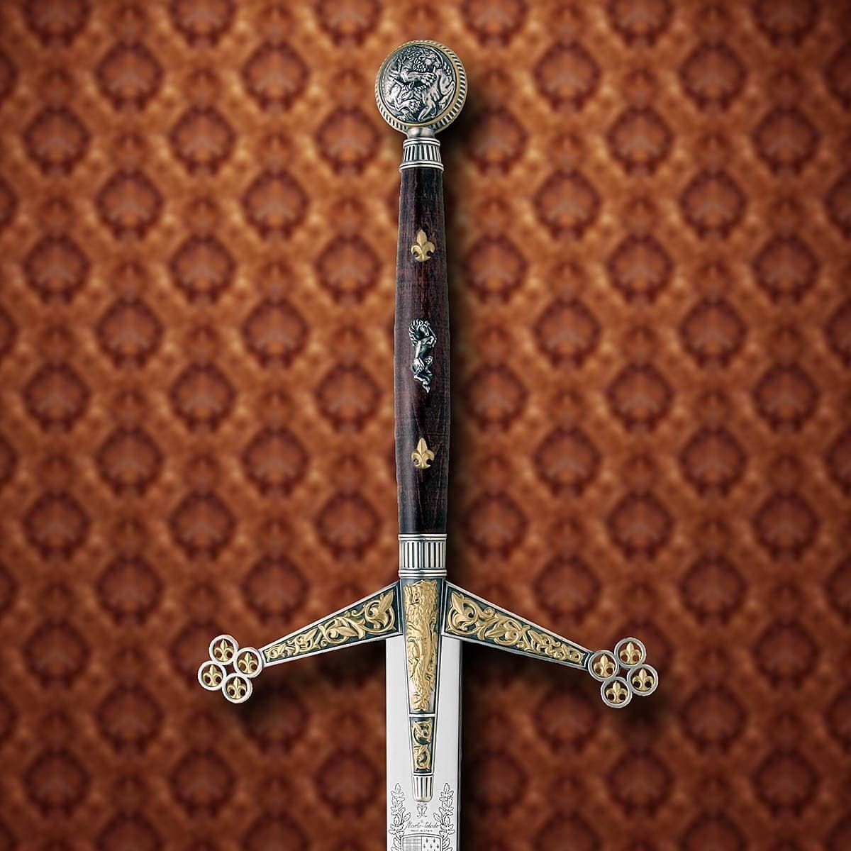 Hilt of Silver and Gold Claymore by Marto