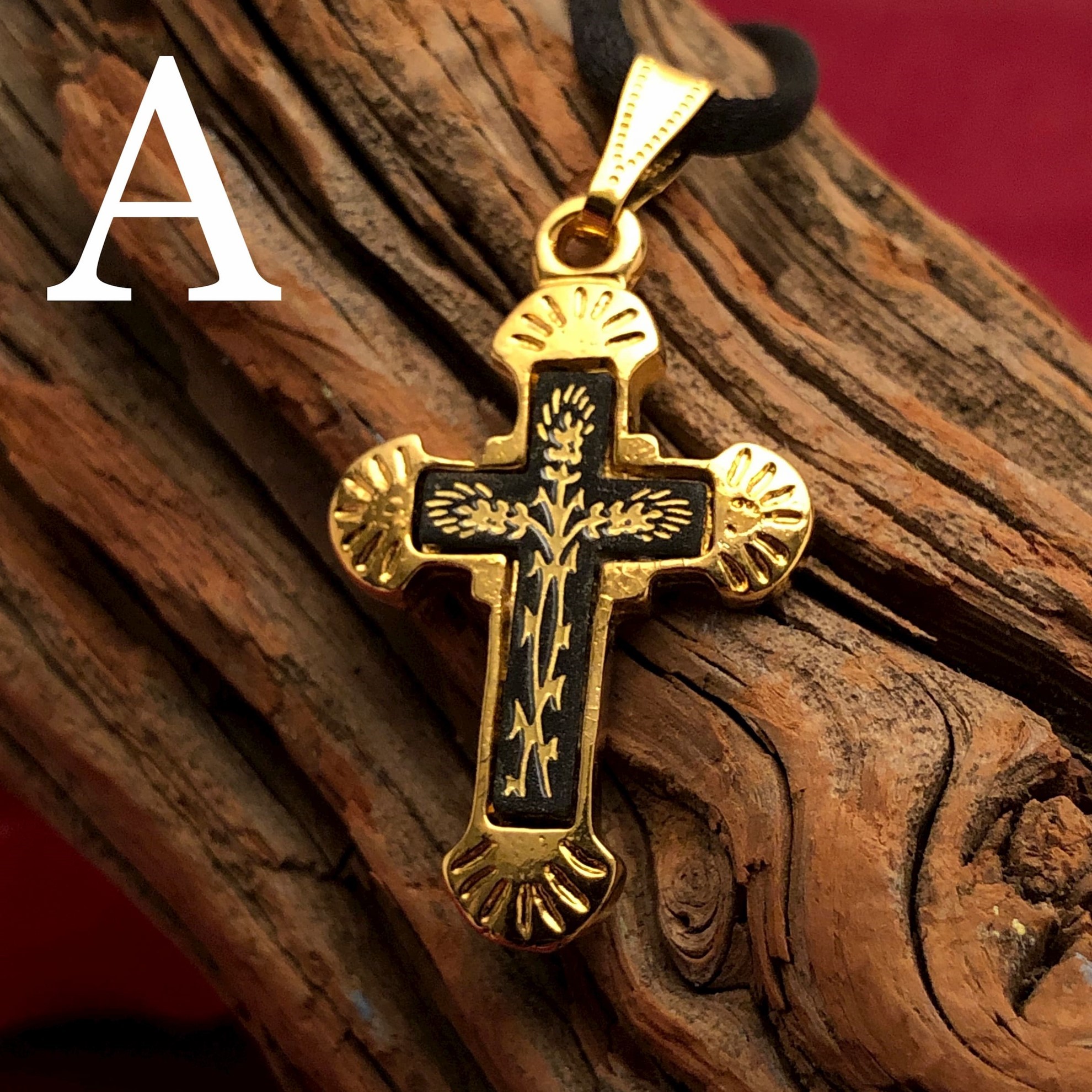 Small Gold Cross Pendant - Flared Style - Pattern A