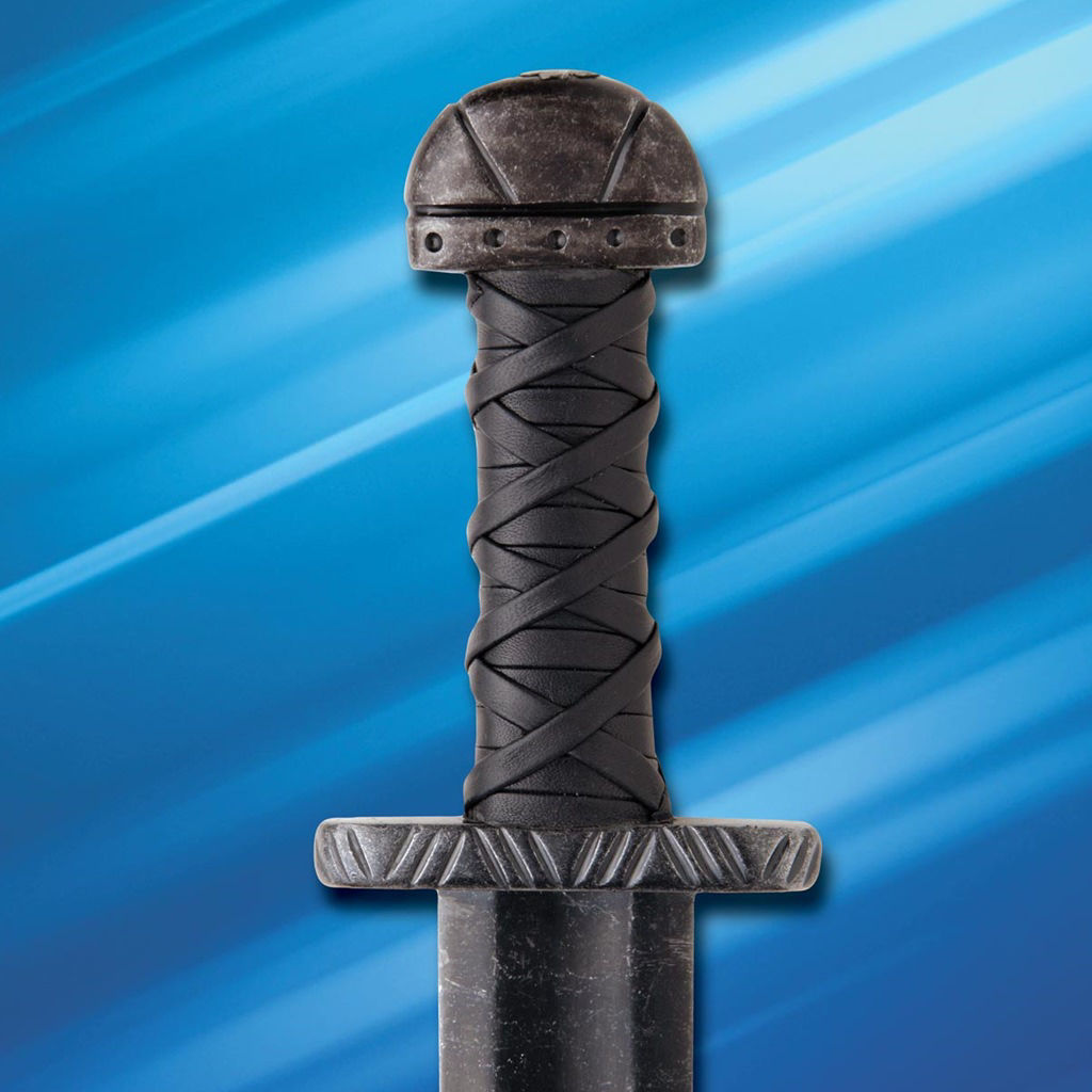 Sword has snub hilt and lobed-pommel for a snug grip and quick center-of-rotation for versatile action