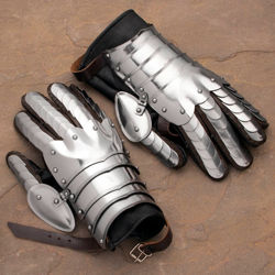 Wearable Articulated Scale Gauntlets crafted from plates of riveted 18 gauge steel with an integrated suede leather glove