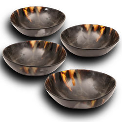 Set of 4 large bowls made from ethically sourced horn